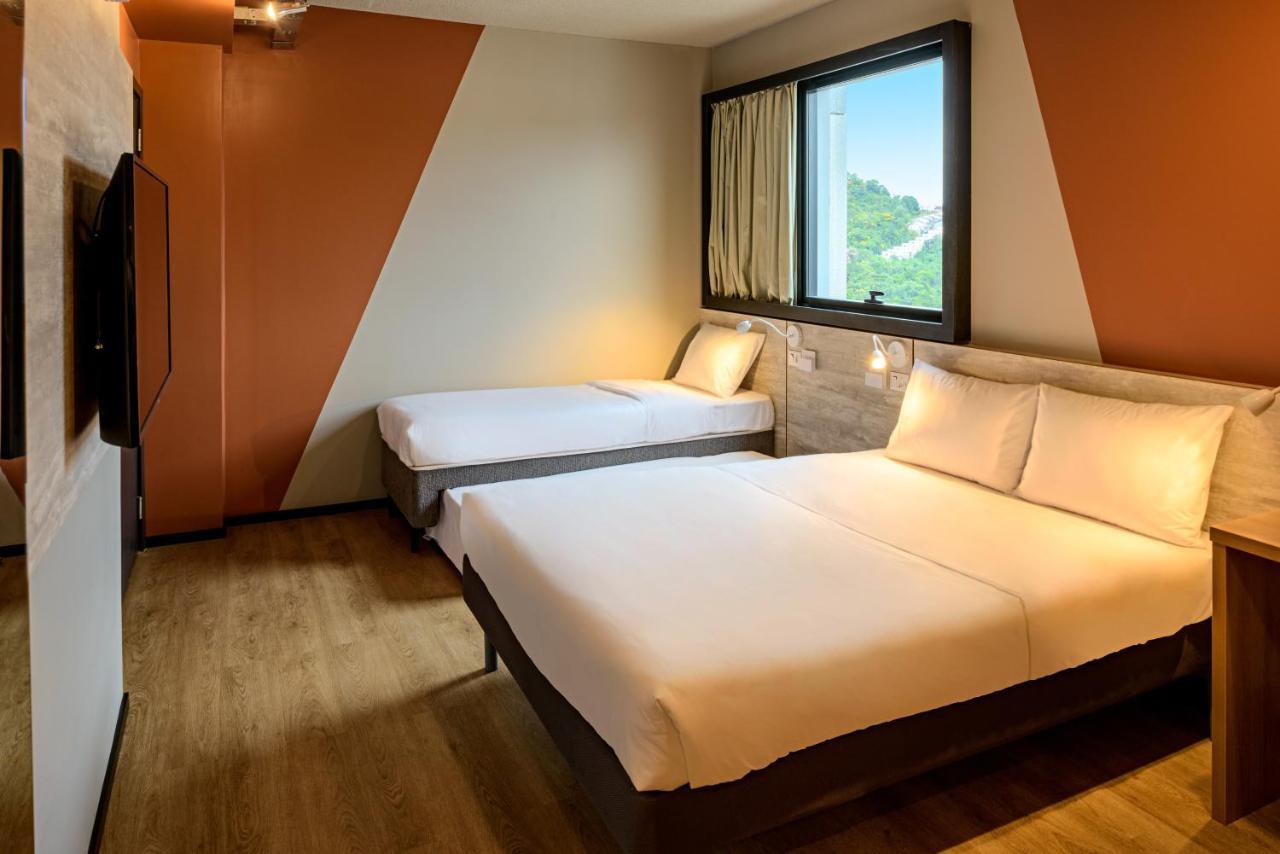 Ibis Budget Balneário Camboriú Exteriör bild